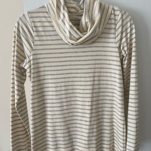 LL BEAN Cowl Neck Long sleeve shirt